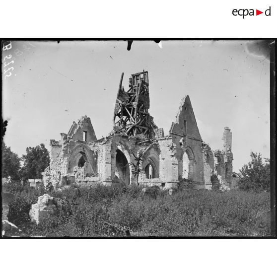 Plessis-de-Roye (Oise). L'église. [légende d'origine]