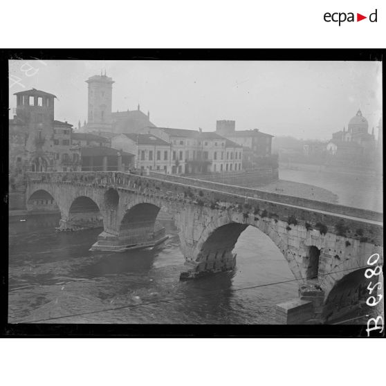 Vérone (Italie). Pont de la Piété. [légende d'origine]