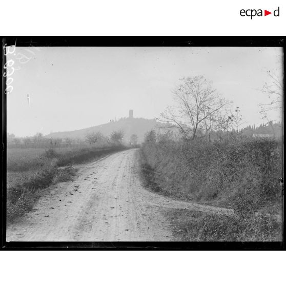 Solférino. La colline. [légende d'origine]