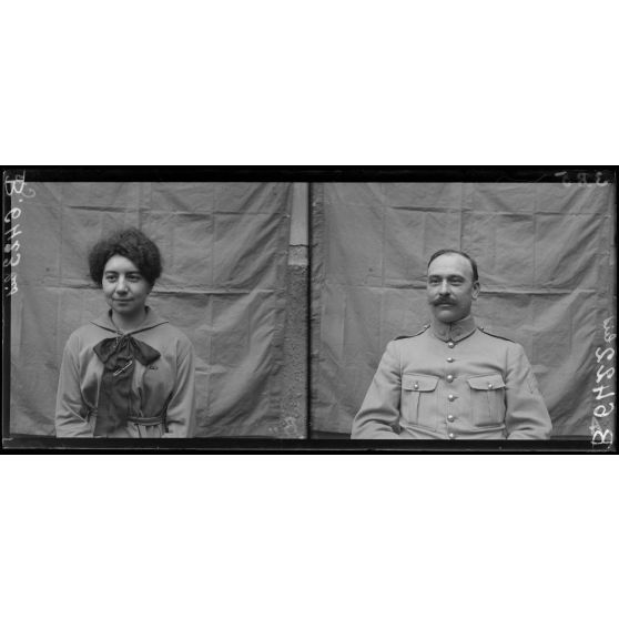 [Portrait d'une femme et d'un officier.]