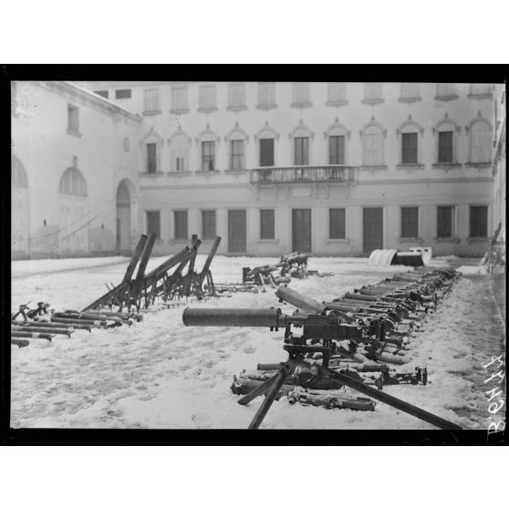 Castelfranco. Trophées autrichiens. [légende d'origine]