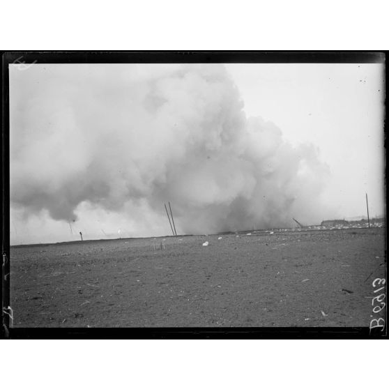 La Courneuve. Explosion. [légende d'origine]