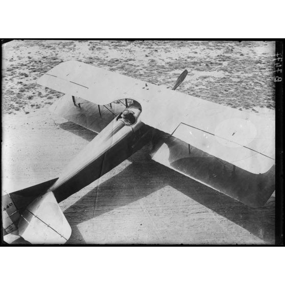 Villacoublay. Camp d'aviation. Spad, vu en plan. [légende d'origine]