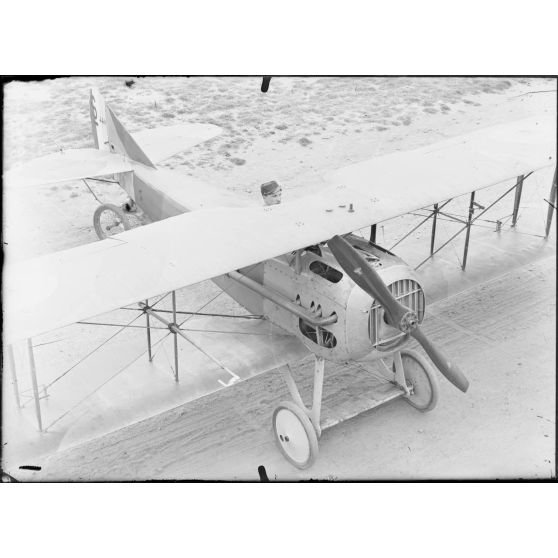 Villacoublay. Camp d'aviation. Spad, vu en plan. [légende d'origine]