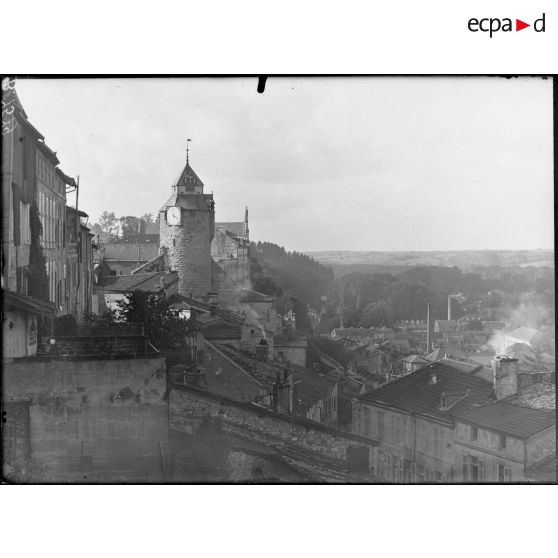 Bar-le-Duc (Meuse). Panorama de la ville. [légende d'origine]