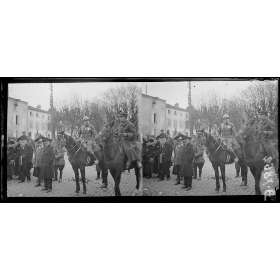 Château-Salins (Lorraine). Le général Daugan, commandant la division marocaine. [légende d'origine]