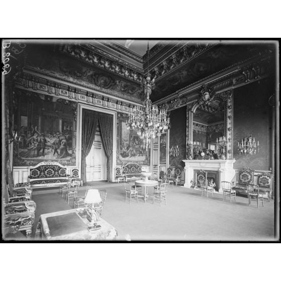 Paris. Ministère des Affaires étrangères. Salon des ambassadeurs. [légende d'origine]