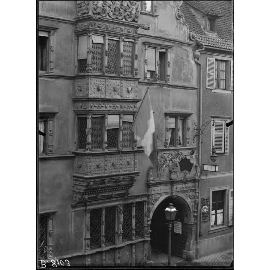 Colmar. La maison des têtes. Détail. [légende d'origine]