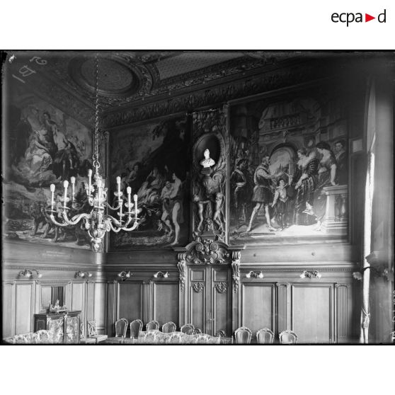 Paris. Ministèrere des Affaires étrangères. Reproduction des tapisseries d'après Rubens. [légende d'origine]