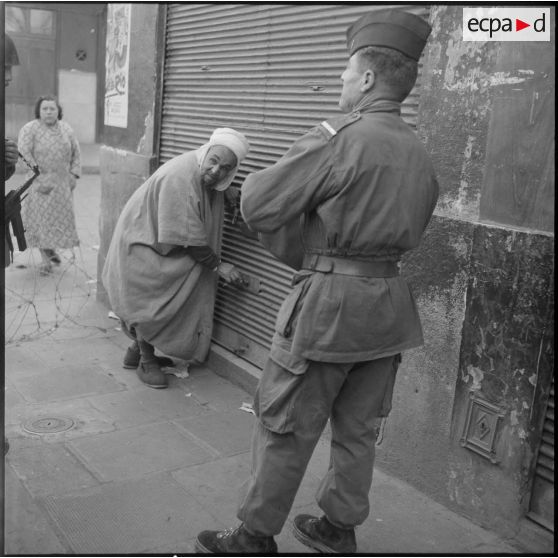 Boulevard de la Victoire à Alger.
