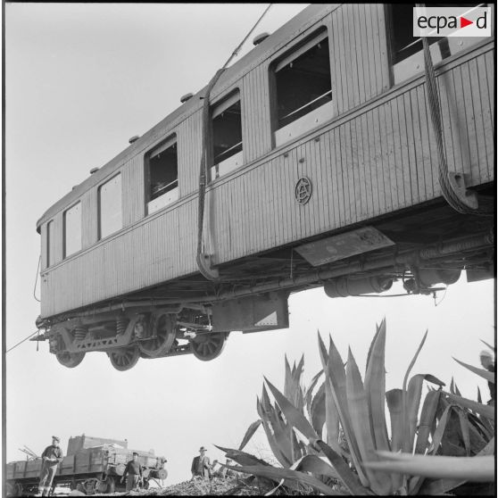 Déraillement du train Oran-Alger.
