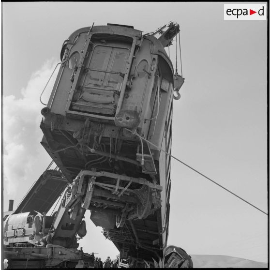 Déraillement du train Oran-Alger.