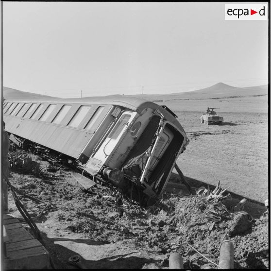 Déraillement du train Oran-Alger.
