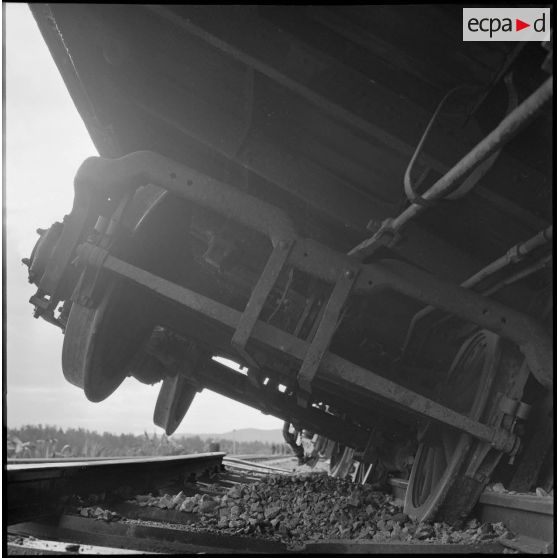 Déraillement du train Oran-Alger.