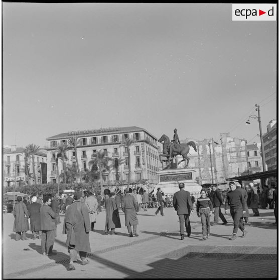 Vue de la place du Gouvernement.