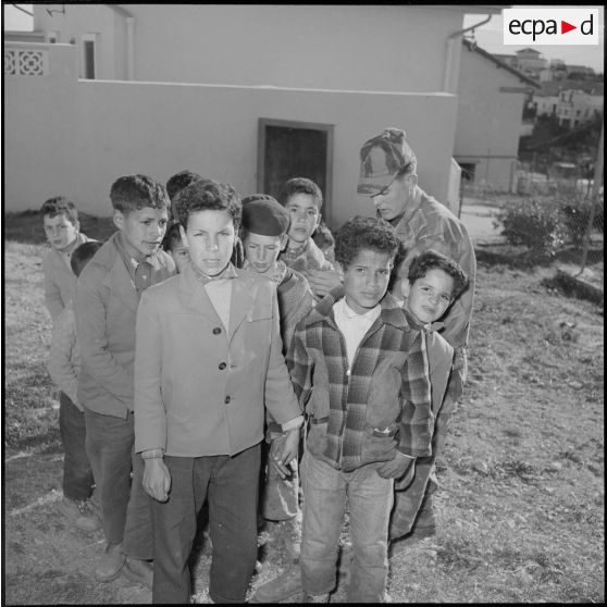 Classe de plein air, département d'Alger.