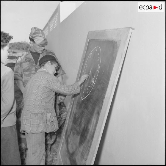 Classe de plein air, département d'Alger.