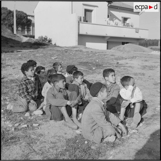 Classe de plein air, département d'Alger.