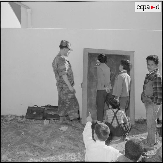 Classe de plein air, département d'Alger.