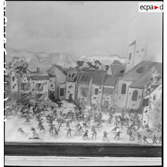 Divers plans de stands de l'exposition au Grand Palais : la France d'outre-mer.