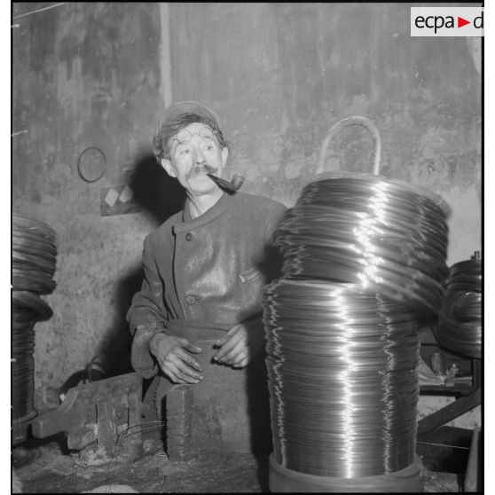 A l'intérieur de l'usine plan américain d'un ouvrier.