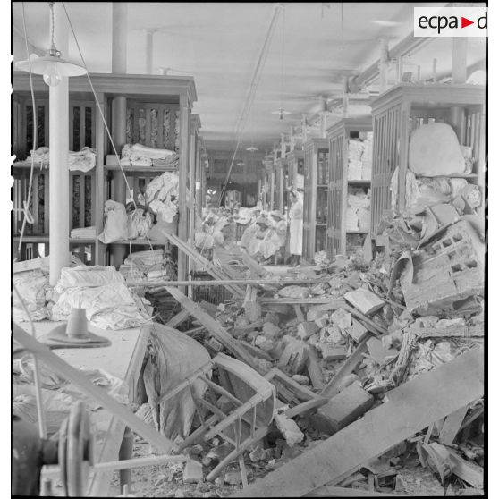 Plan général d'une buanderie d'un hôpital touchée par un bombardement allemand.