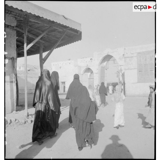 A Djeddah plan général de la porte dite de La Mecque.