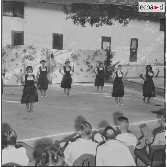 Rouïba. Fête de fin de stage chez les EMSI (équipe médico-sociale itinérante).