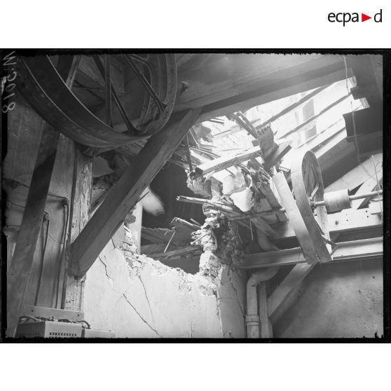 Paris, bombardement par canon du 30 mars 1918. Dégâts 7 rue de Falguière. [légende d'origine]