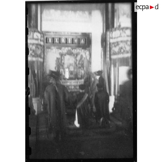 Commémoration en mémoire des morts pour la libération de la Cochinchine au Temple du Souvenir de Saigon. [description provisoire]