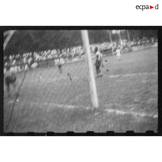 Plusieurs matchs de football au Cercle sportif saigonnais. [description provisoire]