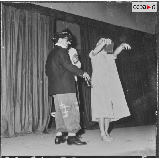 Hussein Dey. Base aérienne 148 (BA 148). Réveillon du nouvel an. Une pièce de théâtre.