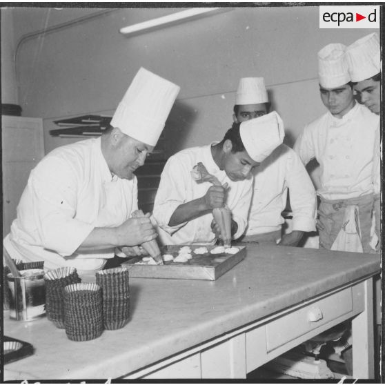 Ben-Aknoun. Ecole hôtelière. L'école d'application pâtisserie.