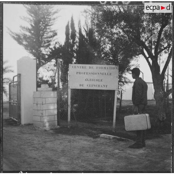 Clinchant. Entrée du Centre de formation professionnelle agricole (CFPA).