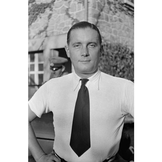 Portrait d'un officier, membre du Marine Propaganda-Abteilung West (Propagandakompanie).