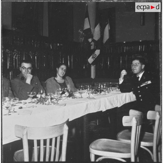 Alger. Square Bresson. Banquet de la Saint-Maixent dans la salle des maréchaux.