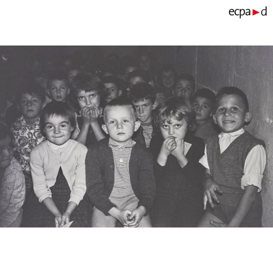 Télé-club de la Maison Radieuse à Rezé [Description en cours]