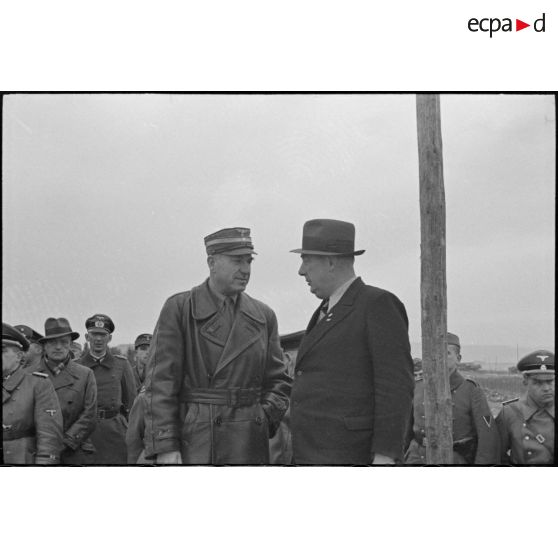 Portrait de Fritz Todt lors d'un discours.