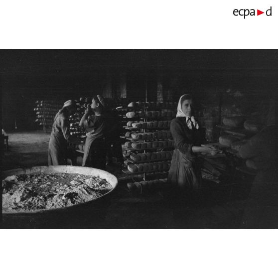 Des boulangers allemands au travail.