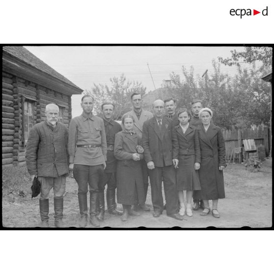 Le personnel d'une banque à Lepel (Biélorussie).
