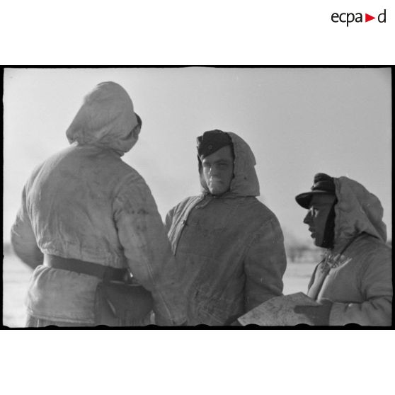 Le lieutenant de réserve (Oberleutnant der Reserve) Julius Stehler du schwere Panzerjäger-Abteilung 519.