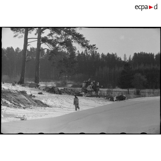 Une pièce de 8,8 cm FlaK en action.