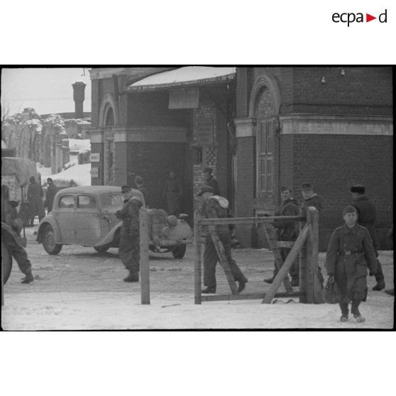 Activités de l'armée allemande à la gare de Vitebsk (Witebsk).