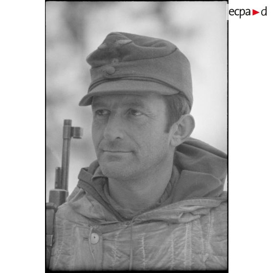 Fantassin de la 4e division d'infanterie de l'armée de l'Air allemande (4.Luft-Feld-Division).