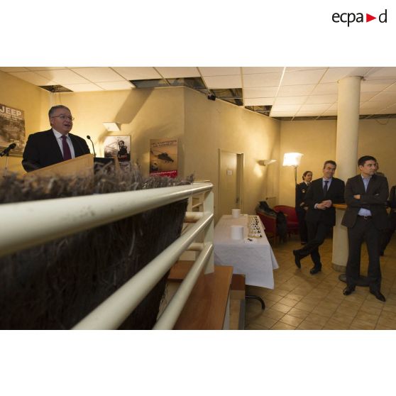 Voeux du directeur de l'ECPAD au cercle mixte du Fort d'Ivry.