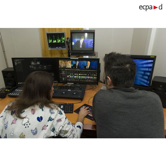 Service post-production de l'Etablissement de communication et de production audiovisuelle de la Défense.