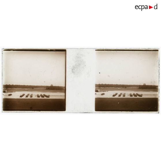 [Revue de Longchamp].<br> [Légende d'origine]