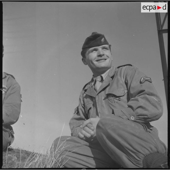 Caporal chef Rogowski. 92e RI, Clermont Ferrand, automne 1960. [légende d'origine]