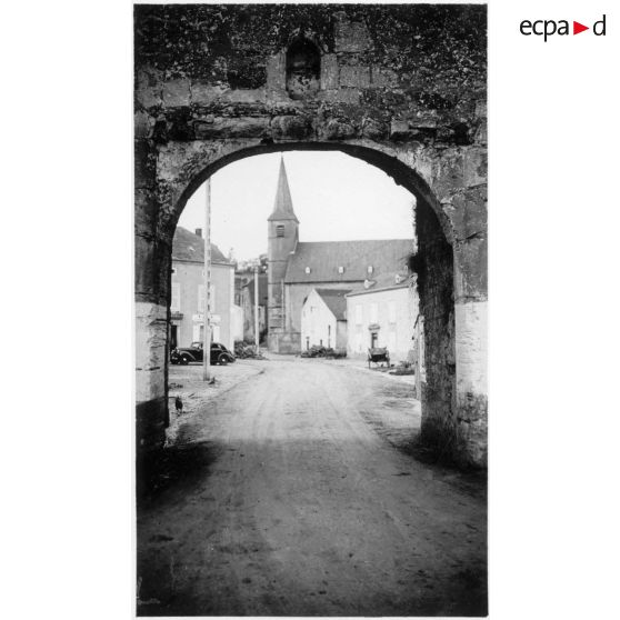 [Rodemack, en Moselle. L'église. 1939]