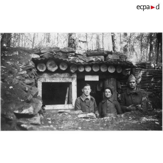 Drôle de guerre. Septembre 1939 - mai 1940. [légende d'origine]